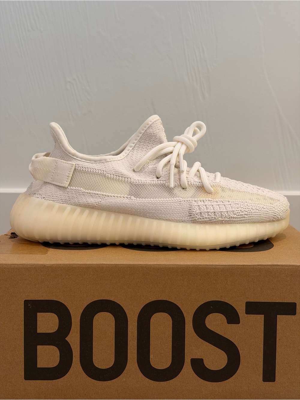 NEW AUTHENTIC adidas Yeezy 350 V2 Bone Off White HQ6316 Kanye West 2023 | US 6